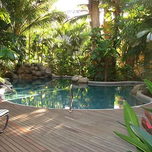 https://palm-cove-tropic-apartments.queenslandhotels.net